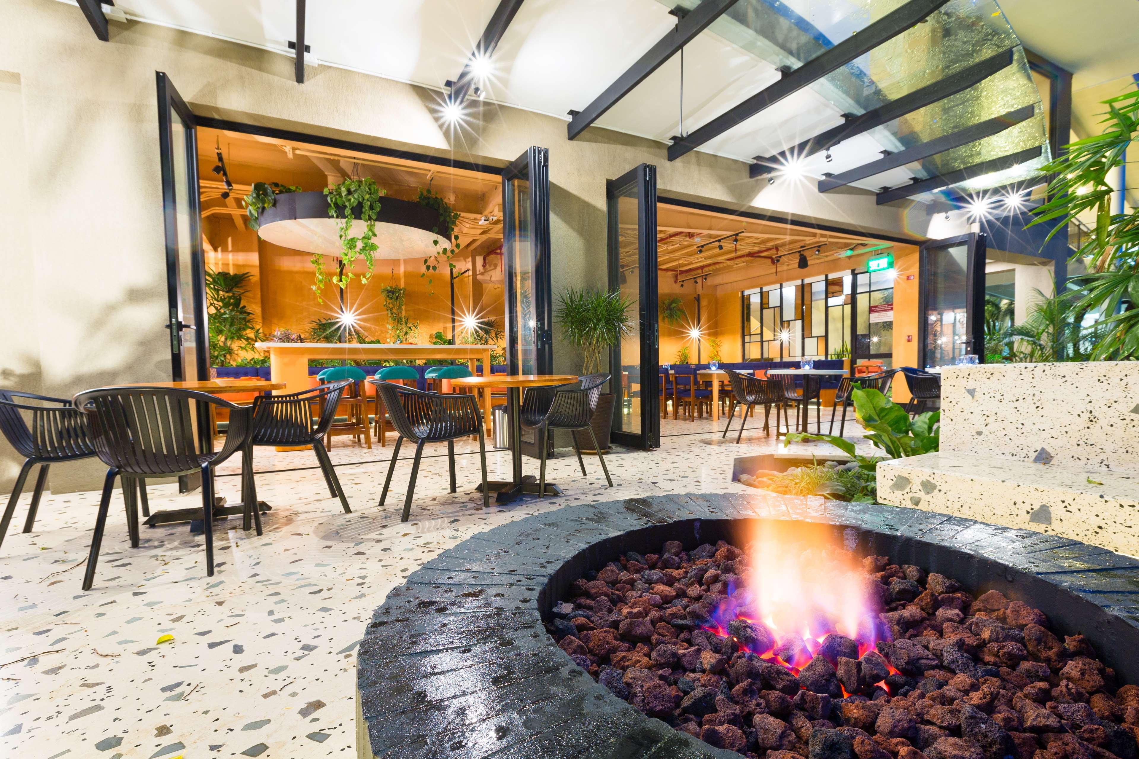 Best Western Plus Como Park Hotel Saint Paul Exterior photo